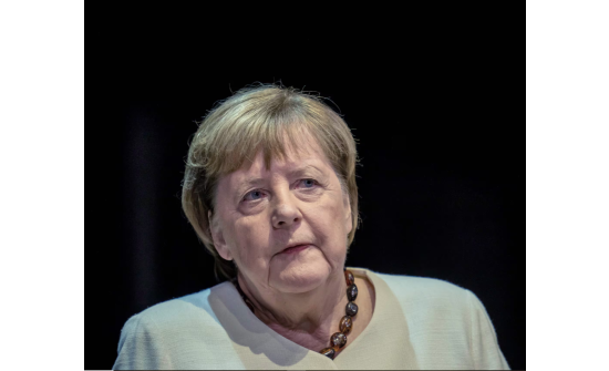 Ангела Меркель: Орос Украины дайнд Европын холбоо болон НАТО буруутай