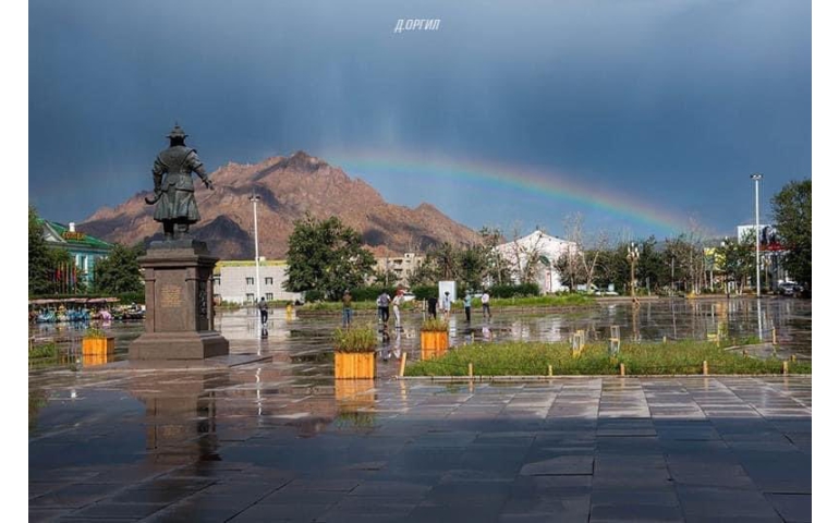 Ховд хотын өглөө
