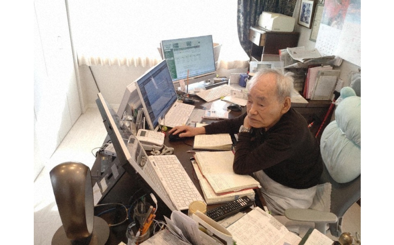 69 жил хувьцаа арилжсан "Японы Уоррен Баффэт"-ийн түүх