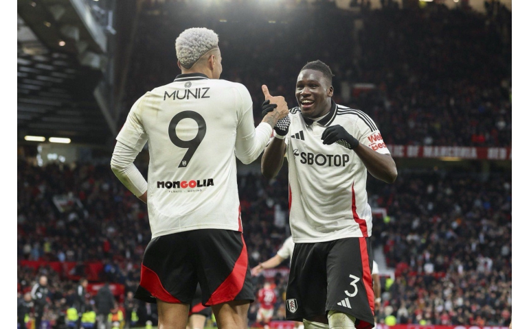Монголыг сурталчилж буй "Fulham" баг FA Cup-ын шөвгийн наймд шалгарлаа